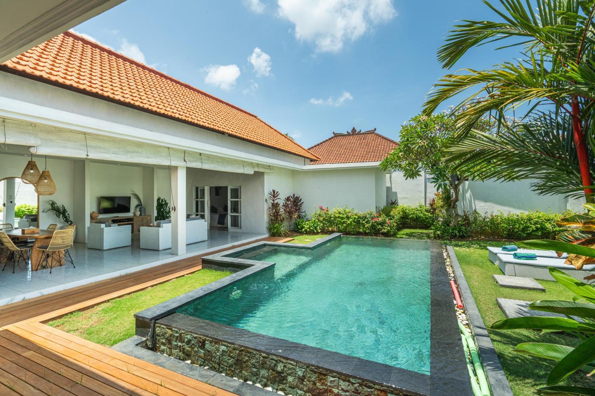 Modern 3 Bedrooms Villa Beach Walking Distance Seminyak  Luaran gambar