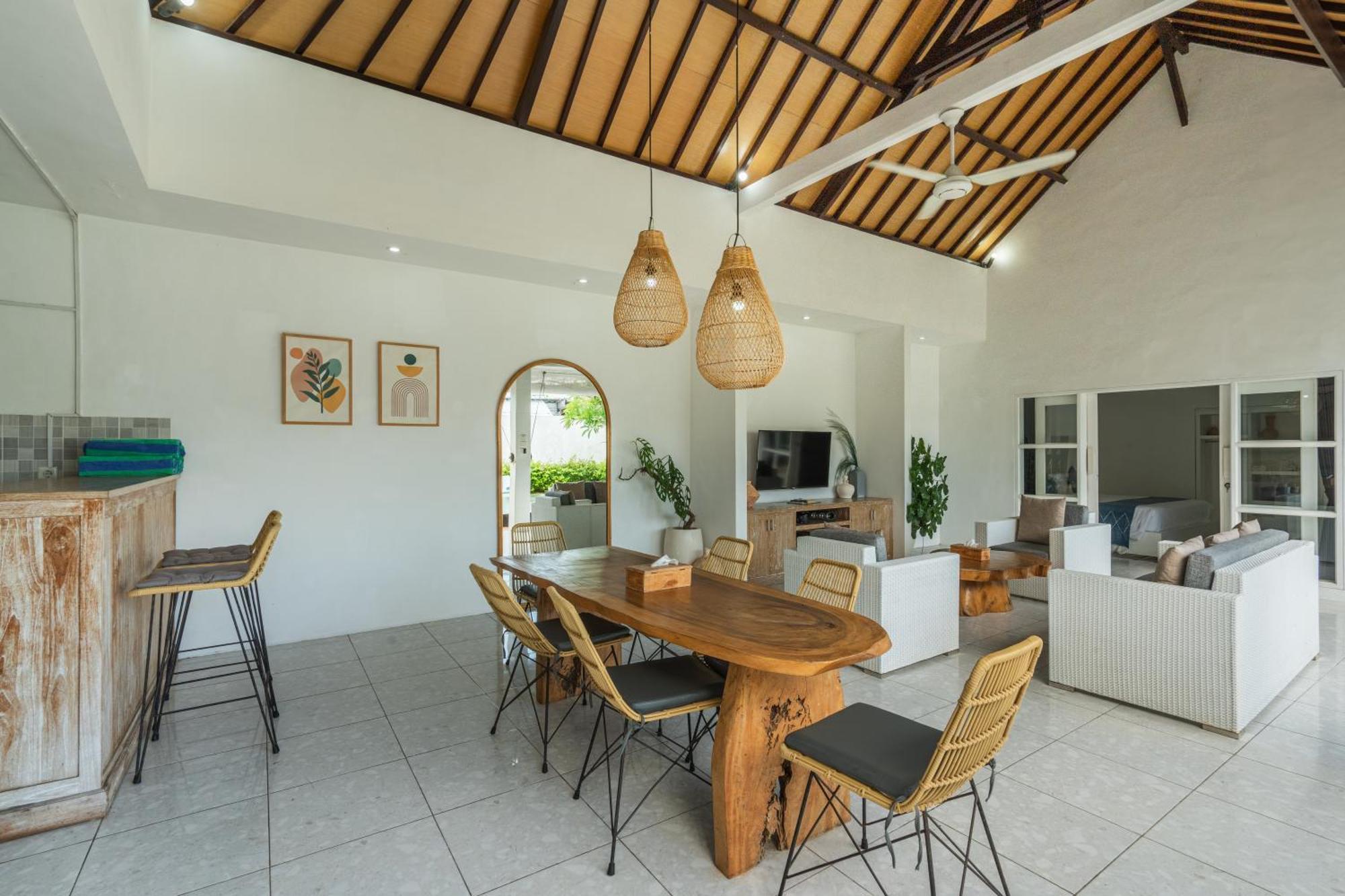 Modern 3 Bedrooms Villa Beach Walking Distance Seminyak  Luaran gambar
